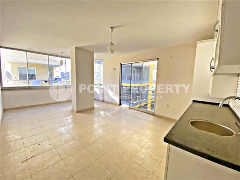 Modern 1+1 apartments on the second coastline and the main street of Mahmutlar, Alanya-id-2897-photo-4