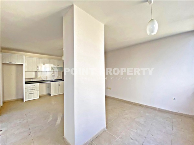 Modern 1+1 apartments on the second coastline and the main street of Mahmutlar, Alanya-id-2897-photo-5