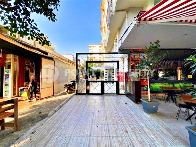 Modern 1+1 apartments on the second coastline and the main street of Mahmutlar, Alanya-id-2897-photo-28