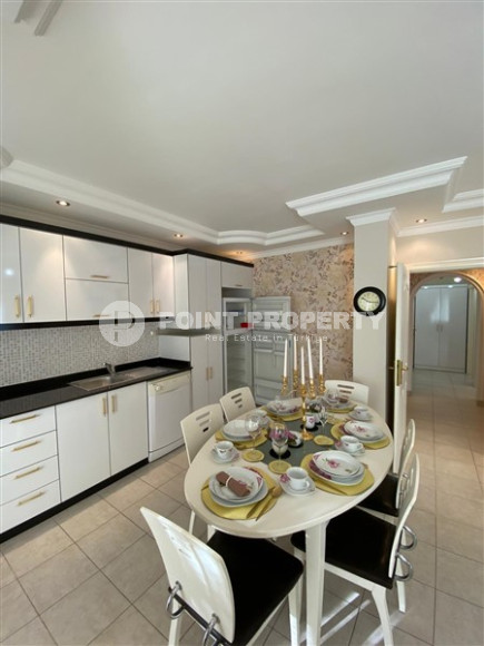 Шикарная атмосферная квартира 2+1 с мебелью, рядом с морем, район Оба, Аланья-id-2903-фото-24