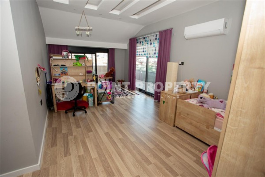 Огромный и роскошный двухуровневый пентхаус 4+1 в новом комплексе района верхняя Оба-id-2905-фото-15