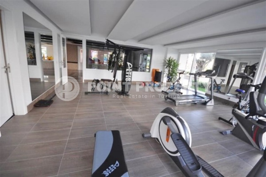 Огромная пятикомнатная квартира 230 м2 в районе Оба, Аланья, в 100 метрах от центра города-id-2910-фото-3