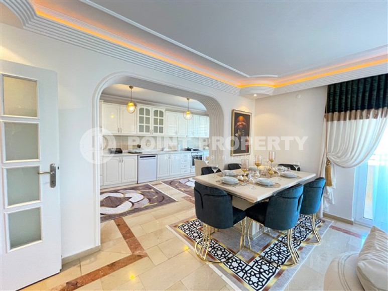 Роскошная квартира площадью 130 м² с дорогой обстановкой и видом на море, Махмутлар, Аланья-id-2912-фото-18