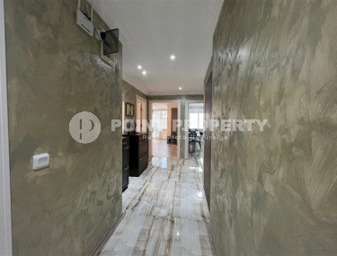 Apartment 2+1 with an interesting layout with a huge living room and sea views-id-2913-photo-3