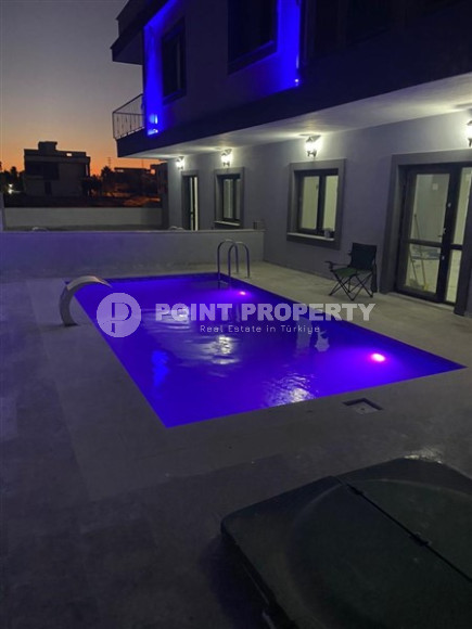 New 3+1 duplex villa with a swimming pool in Mersin for life and investment-id-2922-photo-6