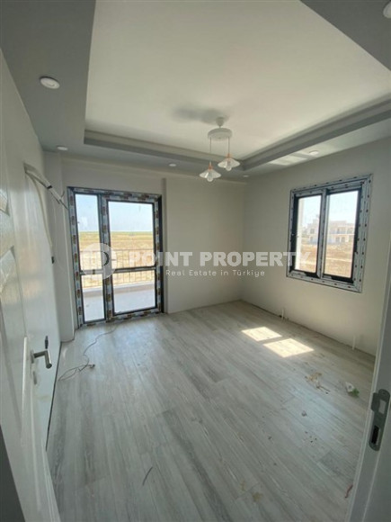 New 3+1 duplex villa with a swimming pool in Mersin for life and investment-id-2922-photo-28