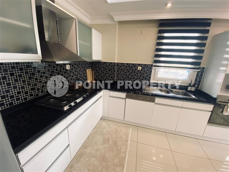 Респектабельные и просторные апартаменты 2+1 в красивом комплексе, нижняя Оба, Аланья-id-2926-фото-19