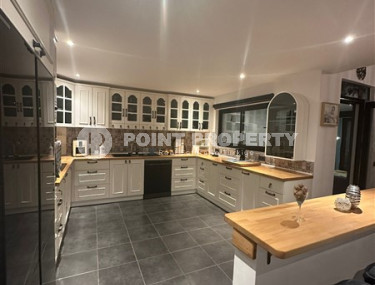 Изысканная 4+1 вилла с дизайнерским интерьером в районе Каргыджак, Аланья, большой площадью 515 м2-id-2929-фото-2