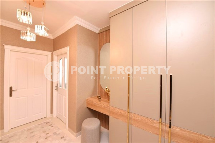 Комфортабельная трёхкомнатная квартира 120 м2 в районе Оба, на 3 этаже всего в 250 метрах от моря-id-2931-фото-2