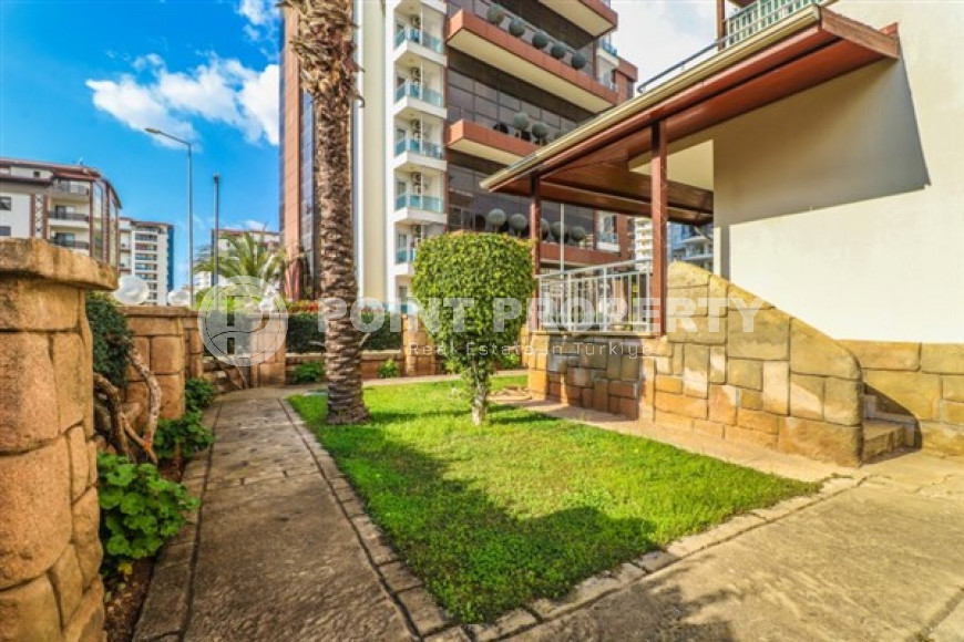 Атмосферный дуплекс с собственным выходом в сад в комплексе с большой ухоженной территорией, Джикджилли, Аланья-id-2932-фото-16