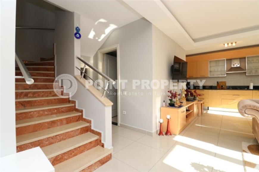 Атмосферный дуплекс с собственным выходом в сад в комплексе с большой ухоженной территорией, Джикджилли, Аланья-id-2932-фото-21