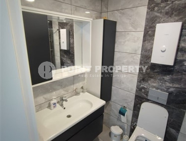 Beautiful 1+1 apartment 850 meters from the sea in a complex of 2 blocks, in the Mahmutlar area, Alanya-id-2937-photo-4