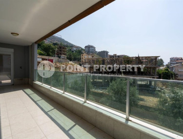 Luxury 3+1 apartment with an area of 165 m2 from the owner in the Hasbahce area, the center of Alanya, 450 meters from the historical center-id-1259-photo-4