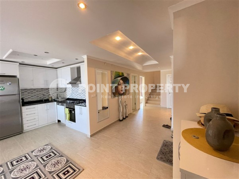 Beautiful 4+1 duplex in a high-rise complex 400 meters from the sea in the Mahmutlar area-id-2938-photo-23