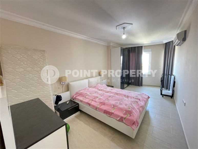 Beautiful 4+1 duplex in a high-rise complex 400 meters from the sea in the Mahmutlar area-id-2938-photo-25