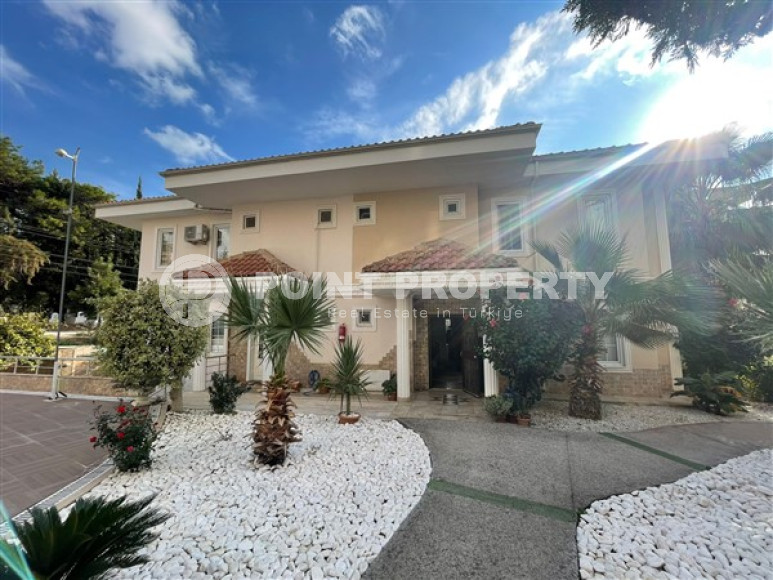 Компактная вилла 160 м² с двумя спальнями и инфраструктурой, недалеко от центра города, Джикджилли, Аланья-id-2940-фото-31