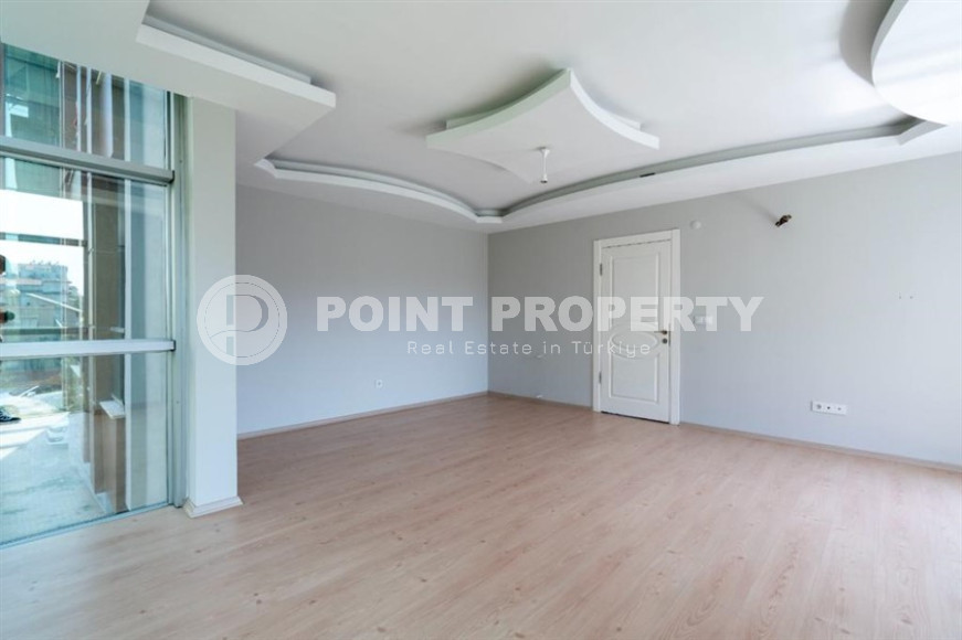 Luxury 3+1 apartment with an area of 165 m2 from the owner in the Hasbahce area, the center of Alanya, 450 meters from the historical center-id-1259-photo-20