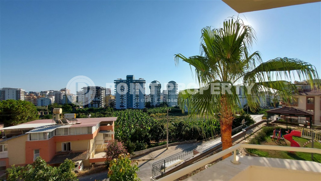 Furnished apartment 2+1, 130m², renovated and new furniture, in a well-maintained complex in Alanya - Mahmutlar-id-1260-photo-7