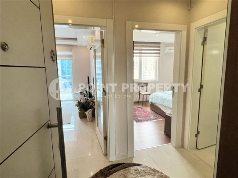 Elegant two-room apartment in Mahmutlar area, 300 meters from shops and restaurants-id-2950-photo-14