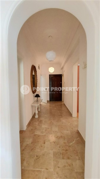 Furnished apartment 2+1, 130m², renovated and new furniture, in a well-maintained complex in Alanya - Mahmutlar-id-1260-photo-19