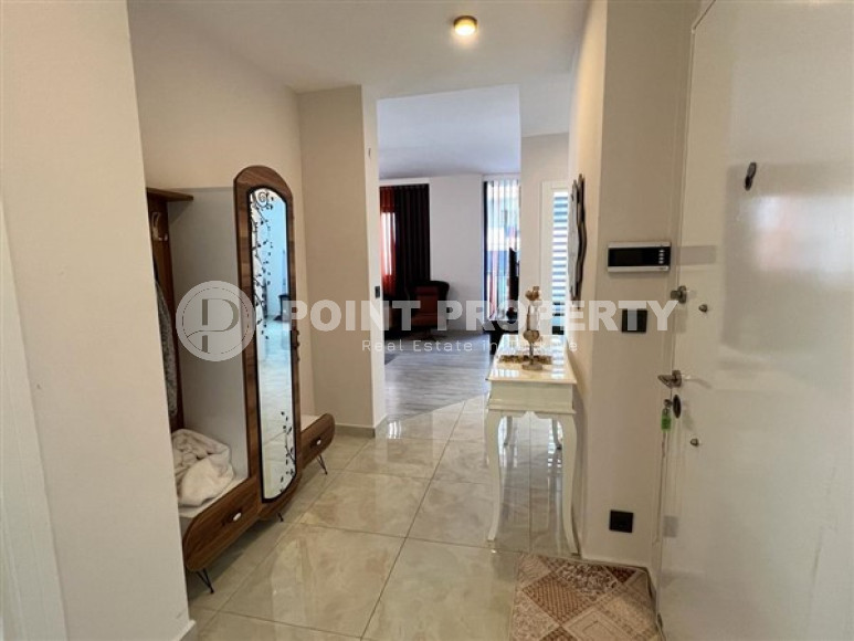 Comfortable three-room apartment of 120 m² with a separate kitchen, in the Mahmutlar area, Alanya-id-2953-photo-15