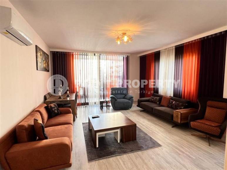 Comfortable three-room apartment of 120 m² with a separate kitchen, in the Mahmutlar area, Alanya-id-2953-photo-17
