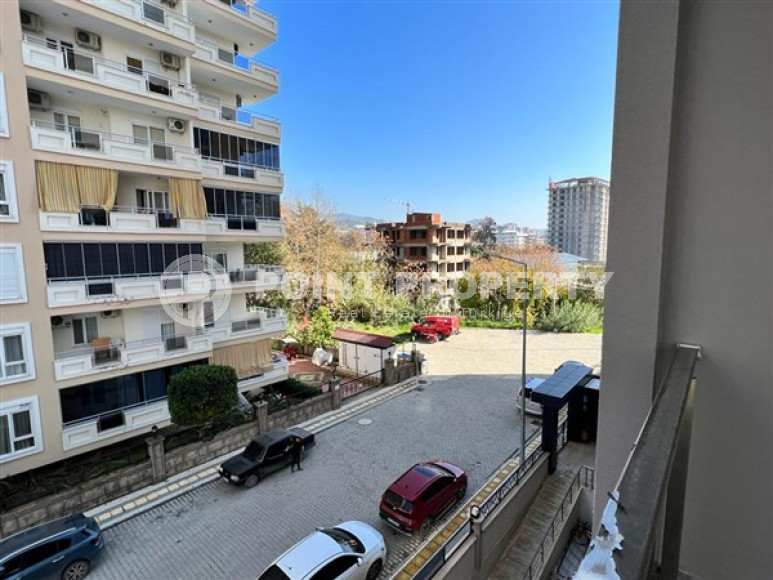 Comfortable three-room apartment of 120 m² with a separate kitchen, in the Mahmutlar area, Alanya-id-2953-photo-37