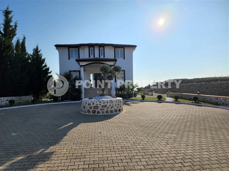 Дворцовая вилла площадью 350 м2, 2018 года постройки, в городе Газипаша-id-2963-фото-8