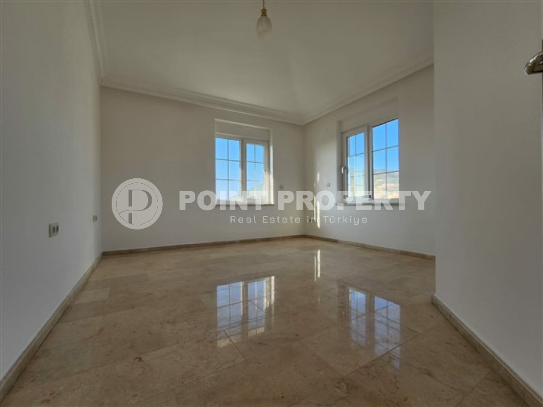 Дворцовая вилла площадью 350 м2, 2018 года постройки, в городе Газипаша-id-2963-фото-24