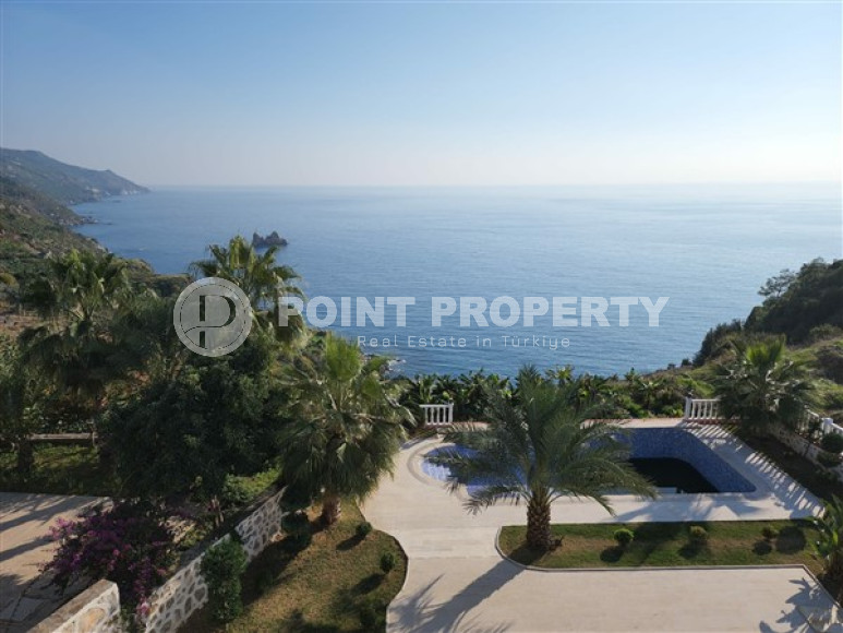 Дворцовая вилла площадью 350 м2, 2018 года постройки, в городе Газипаша-id-2963-фото-38