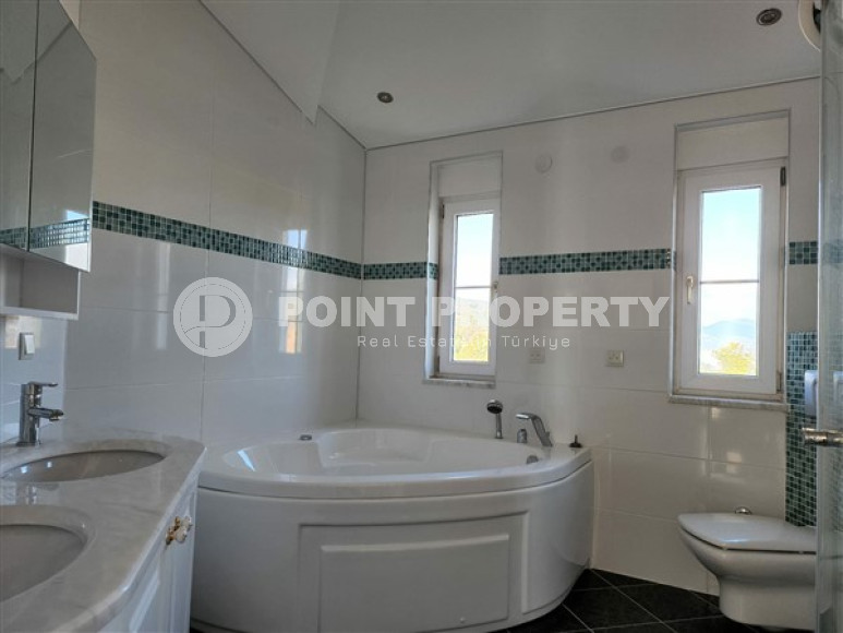 Дворцовая вилла площадью 350 м2, 2018 года постройки, в городе Газипаша-id-2963-фото-43