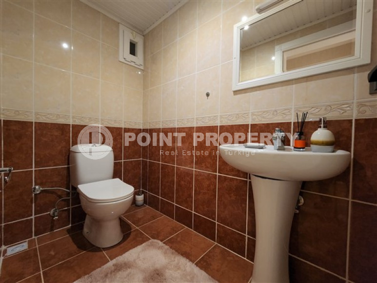 Вместительная квартира 135 м2 всего в 400 метрах от моря, район Махмутлар, Аланья-id-2966-фото-11