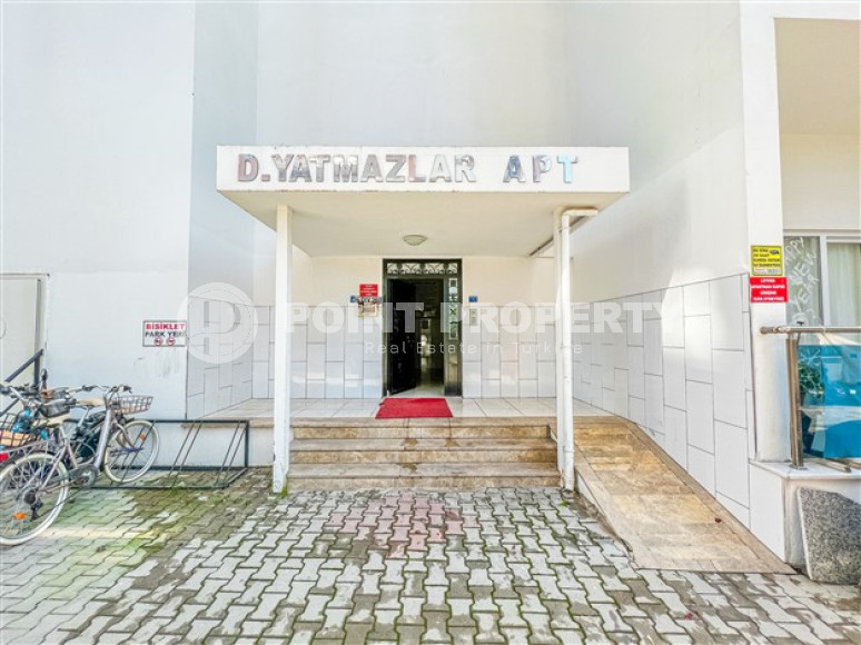 Comfortable apartment 500 meters from the sea with an area of 115 m2 in the Mahmutlar area, Alanya-id-2967-photo-21