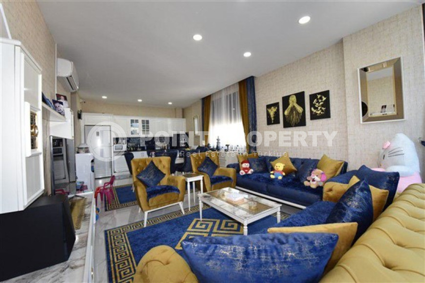 Фешенебельная квартира 2+1 в новом комплексе на первой береговой линии, Оба, Аланья-id-2969-фото-2