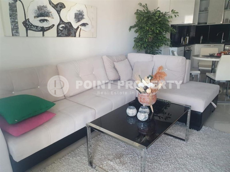 Stylish one bedroom apartment, 60m², in a luxury complex in Cikcilli area, Alanya-id-1263-photo-2