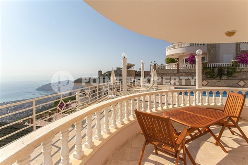 Квартира 2+1 в компактном элитном комплексе с шикарным видом, Аланья, Бекташ-id-2972-фото-15