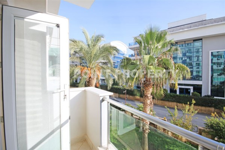 Светлая квартира 2+1 и 115 м2 в районе Джикджилли, Аланья, в километре от моря-id-2973-фото-8