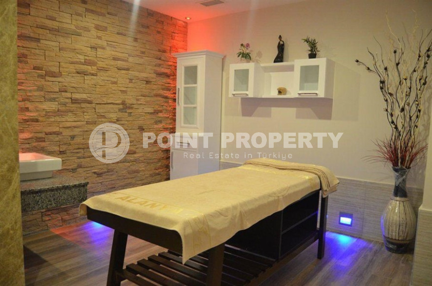 Stylish one bedroom apartment, 60m², in a luxury complex in Cikcilli area, Alanya-id-1263-photo-12