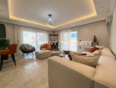 Comfortable apartment 90 m2 on the 10th floor of the complex, furnished, Mahmutlar, Alanya-id-2976-photo-4