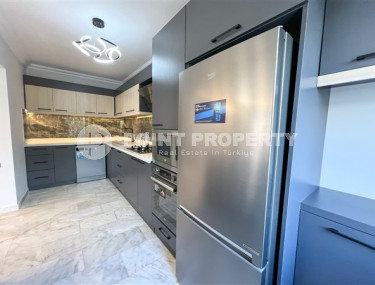 Comfortable apartment 90 m2 on the 10th floor of the complex, furnished, Mahmutlar, Alanya-id-2976-photo-5
