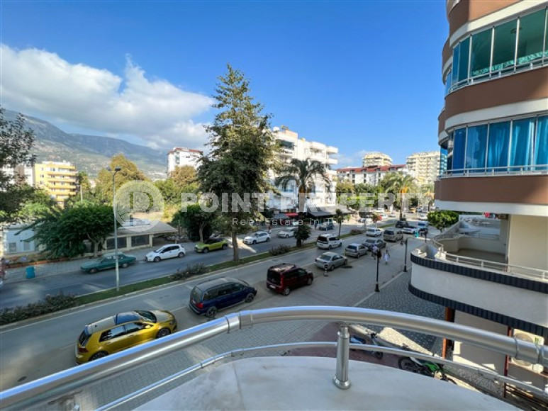 Comfortable apartment 90 m2 on the 10th floor of the complex, furnished, Mahmutlar, Alanya-id-2976-photo-28