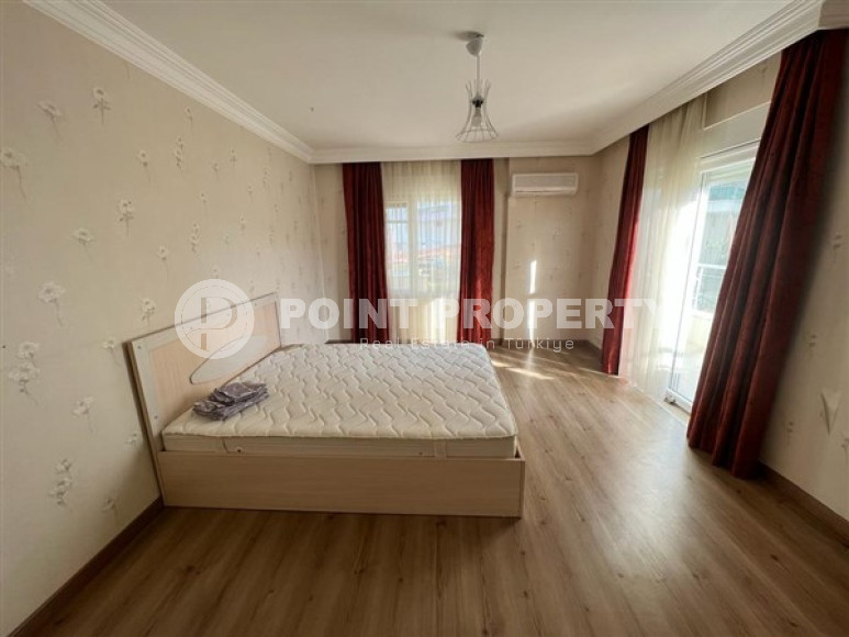 Просторные четырёхкомнатные апартаменты 180 м2 в 750 метрах от моря, район нижняя Оба-id-2977-фото-8