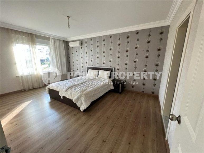 Просторные четырёхкомнатные апартаменты 180 м2 в 750 метрах от моря, район нижняя Оба-id-2977-фото-10