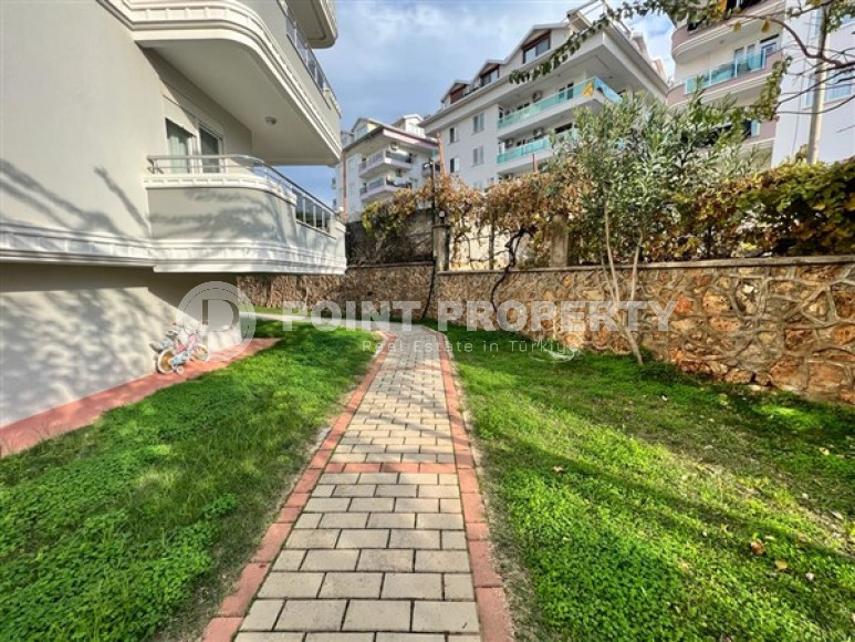 Просторные четырёхкомнатные апартаменты 180 м2 в 750 метрах от моря, район нижняя Оба-id-2977-фото-17