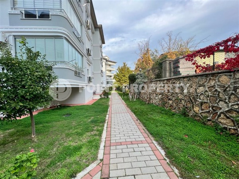 Просторные четырёхкомнатные апартаменты 180 м2 в 750 метрах от моря, район нижняя Оба-id-2977-фото-18