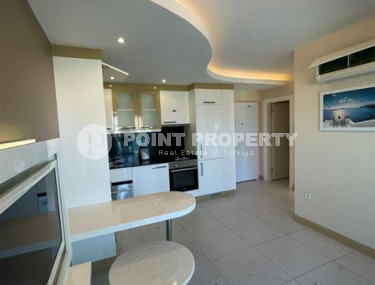 Apartment 1+1, area 42 m², with furniture and household appliances in an elite residence near Cleopatra Beach, Alanya-id-1264-photo-4