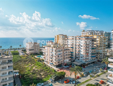 Stylish 2+1 apartment with sea views and fashionable renovation, Mahmutlar, Alanya-id-2979-photo-4