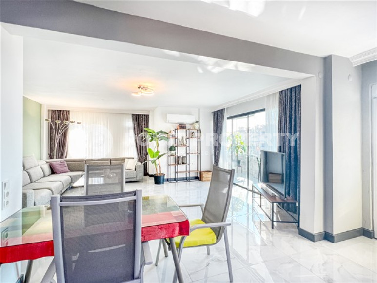 Stylish 2+1 apartment with sea views and fashionable renovation, Mahmutlar, Alanya-id-2979-photo-5