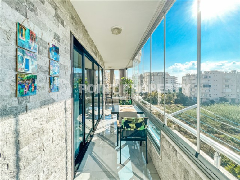 Stylish 2+1 apartment with sea views and fashionable renovation, Mahmutlar, Alanya-id-2979-photo-14