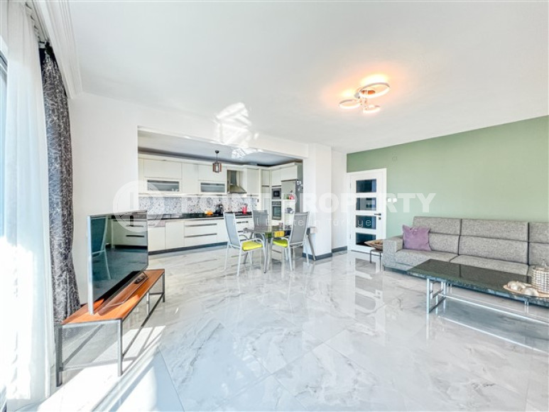 Stylish 2+1 apartment with sea views and fashionable renovation, Mahmutlar, Alanya-id-2979-photo-18